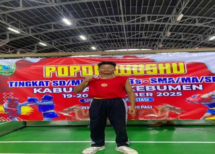 Rahman Aly Sabet Juara 2 Cabang Wushu