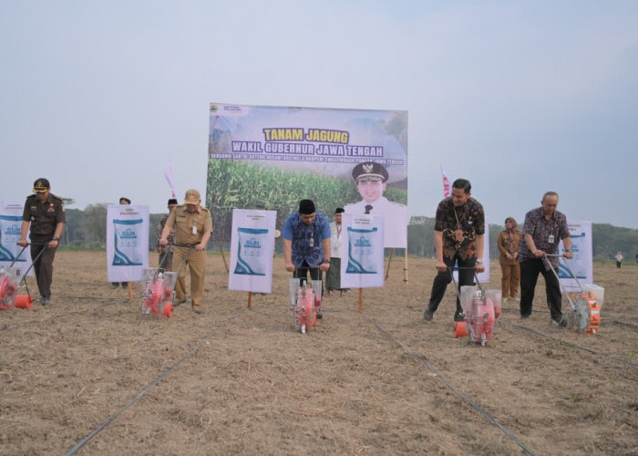 Gus Yasin Dorong Pesantren Jadi Penggerak Ketahanan Pangan dan Ekonomi Desa