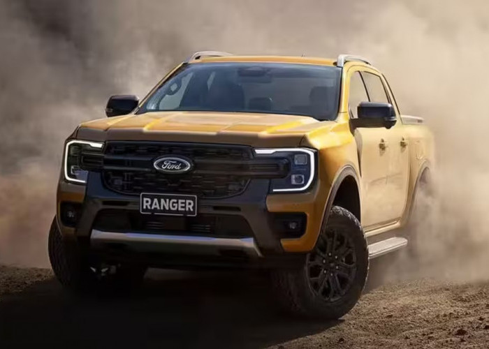 Mobil Ford Ranger XL 2.0L 4x4 M/T, Si Kokoh yang Siap Menaklukkan Medan Berat