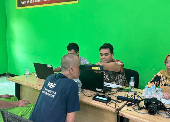 Disdukcapil Intensifkan Perekaman E-KTP Warga Binaan Lapas Nusakambangan