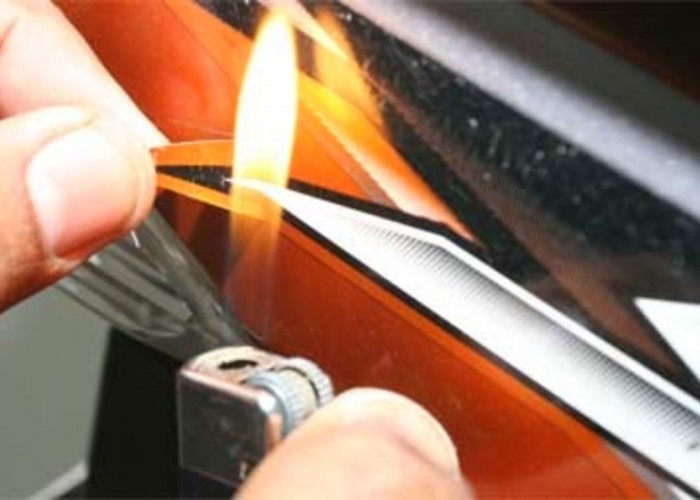 Tips dan Trik Melepas Stiker Pada Body Motor Matic, Dijamin Bersih Tanpa Bekas
