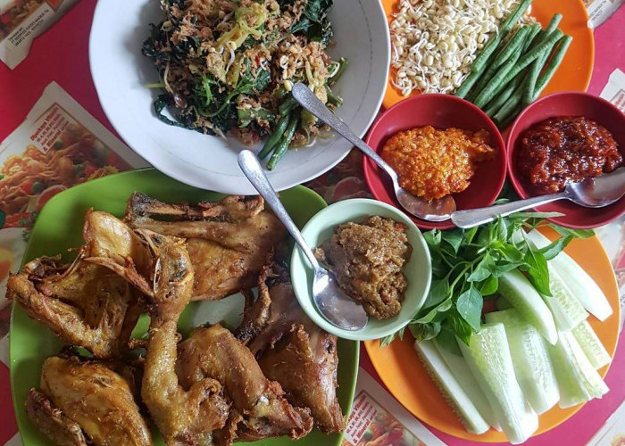 Ayam Goreng Mbah Karto Solo, Kuliner Legendaris Sejak Tahun 1960