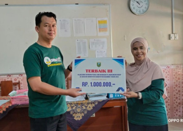 SMPN 4 Raih Penghargaan Sekolah Adiwiyata