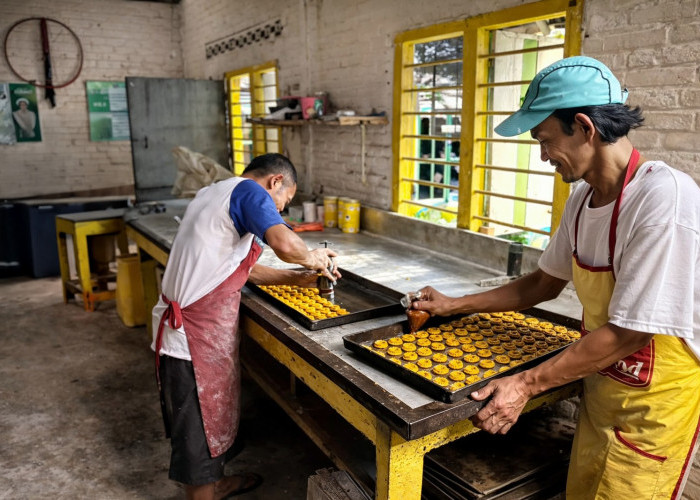 Dari Dapur Sederhana, Perempuan Tangguh Ini Sukses Kembangkan Usaha Kue dan Banjir Pesanan Berkat Dukungan BRI