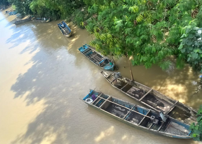 Nasib Ratmin dan Jawir, Para Penambang Pasir Sungai Luk Ulo
