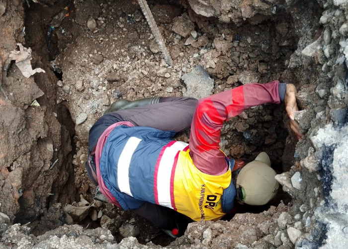  Libur Nataru, Bahu Jalan Amblas di Jalur Ramai