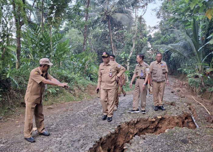 BPBD Cilacap Minta PVMBG Segera Turunkan Tim Untuk Tinjau Tanah Bergerak di Dayeuhluhur
