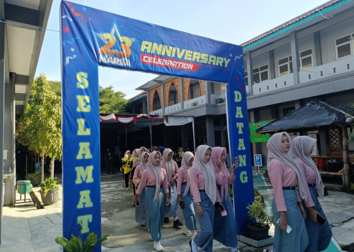 Jalan Sehat Meriahkan Harlah SMK Ma’arif 9