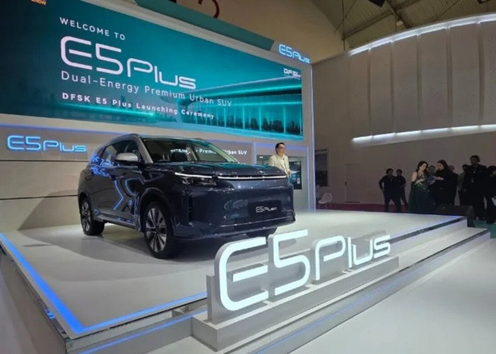 DFSK E5 Plus, Mobil Hybrid Tawarkan Banyak Fitur Premium