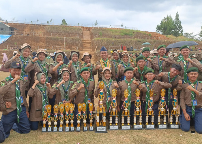 SMK Muhammadiyah Majenang Sabet Juara Umum Mahrojan Penghela Jateng