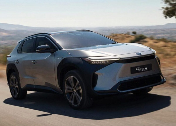 Toyota bZ4X 2025, Mobil Listrik Futuristik dengan Jarak Tempuh 500 KM