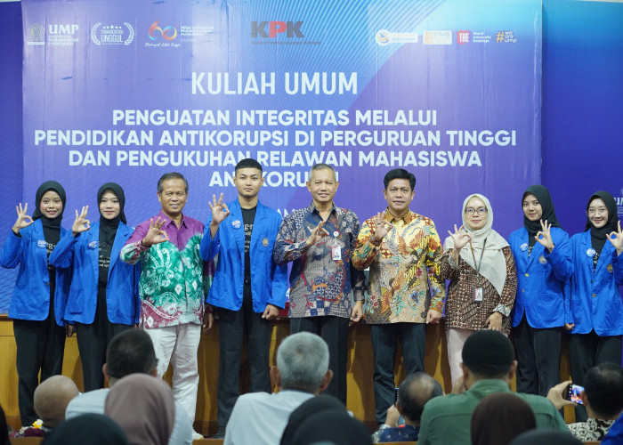 UMP-KPK Kukuhkan Relawan Mahasiswa Anti Korupsi, Rektor UMP: Bangun Budaya Hukum dengan Semangat SMART