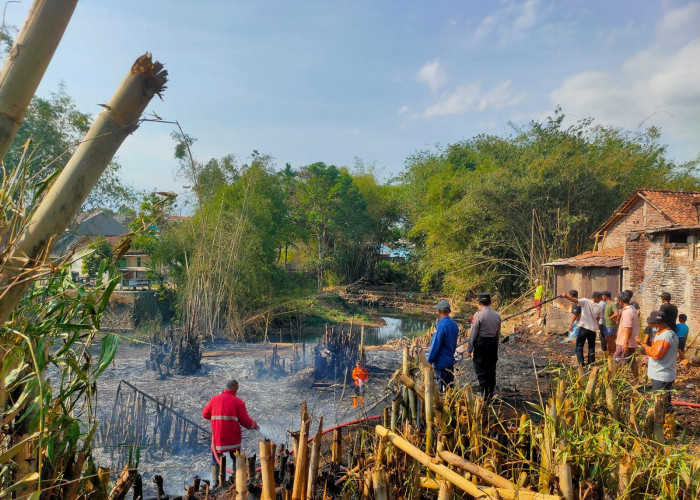 Lahan Pohon Bambu di Karangnanas Sokaraja Terbakar, Api Diduga dari Puntung Rokok