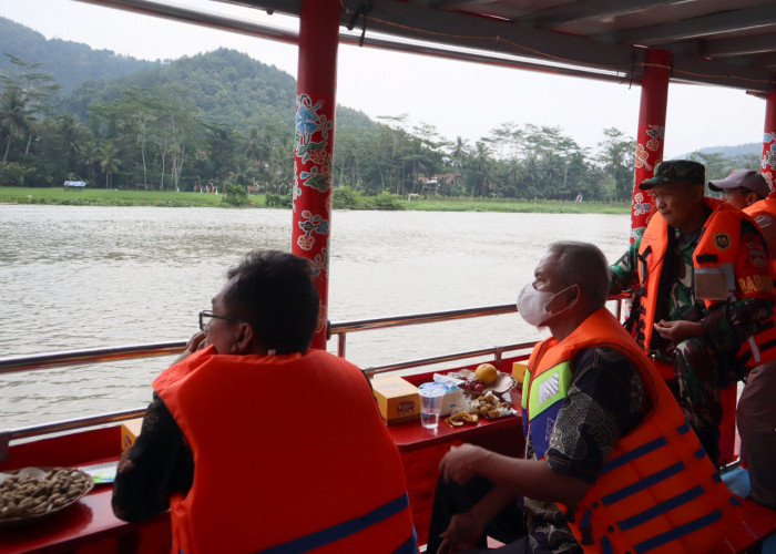 Pemkab Banyumas Buka Lebar Pihak Swasta Untuk Kolaborasi Pengembangan Kapal Wisata Sungai Serayu