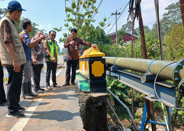 Longsor Putus Pipa Utama Perumdam, Distribusi Air Terhenti Sementara