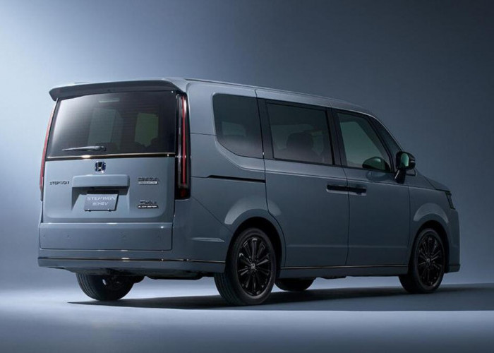 Honda STEP WGN e:HEV Resmi Jadi MPV Hybrid, Punya Lebih dari 100 Fungsi