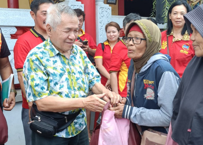 Sembahyang Rebutan di Klenteng HTB Purbalingga, 1.500 Paket Sembako Dibagikan kepada Warga