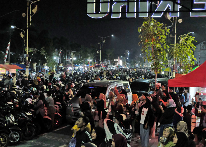 Warga Keluhkan Parkir Pembukaan Kebumen Fest 2025