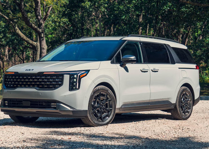 Review Kia Carnival Hybrid Indonesia: Harga Lebih Murah dari Alphard, Fitur Lebih Kaya?