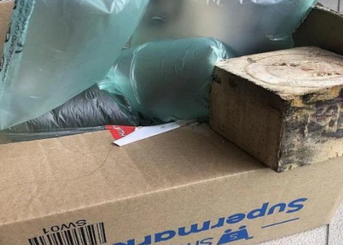 Wah! Warga Singapura Beli iPhone Rp 22 Juta di Shopee, Diterima Kantong Plastik dan Balok Kayu, Ini Penjelasan