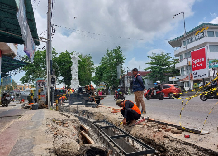 Atasi Banjir, DPUPR Kebumen Rehab Drainase Tugu Lawet