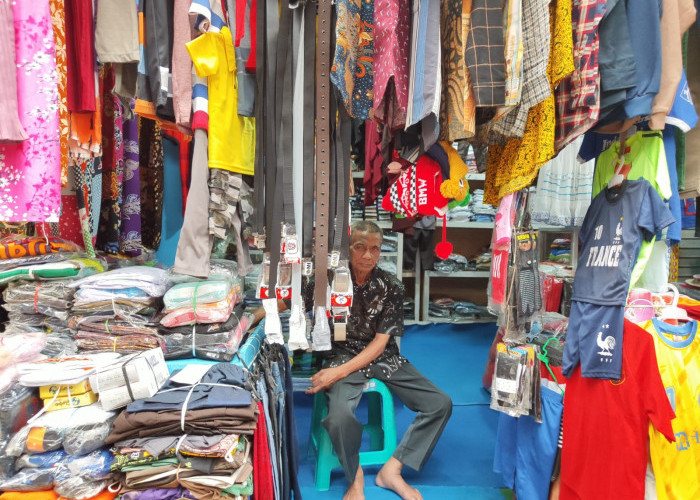 Curhat Pedagang Segamas, Omzet Hanya Rp50 Ribu Sehari