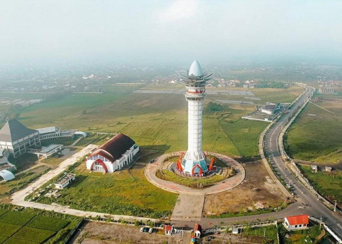 BLUD Banyumas Target 8.000 Pengunjung Menara Teratai Saat Perayaan Malam Tahun Baru 2025