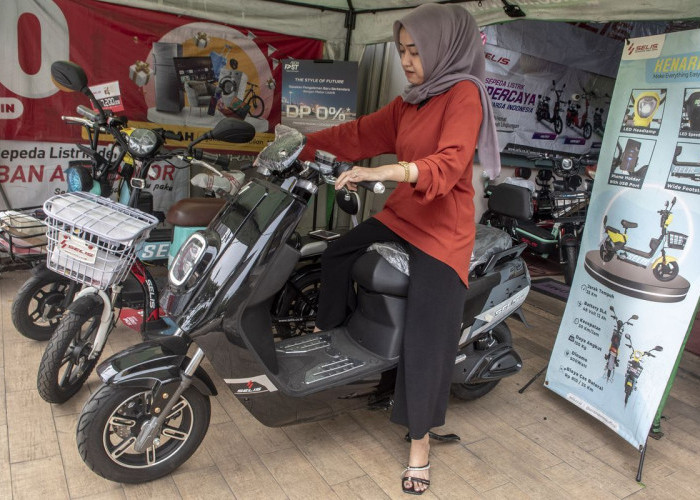 MURAH BANGET! 5 Motor Listrik Bersubsidi yang Terdapat di Indonesia
