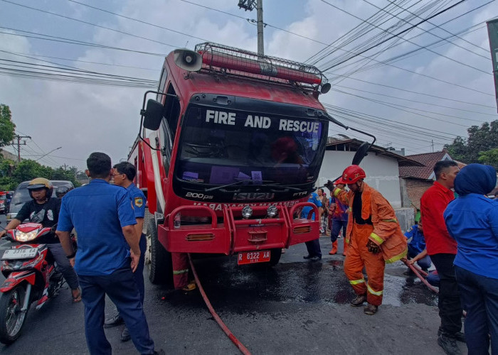 Truk Damkar Banyumas Ikut Tumbang, Empat Kebakaran Sehari, Selang Radiator Jebol