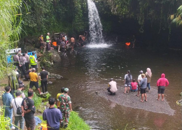 Outing Class Berujung Duka, Santriwati Meninggal Tenggelam di Curug Kanesia Baturraden Banyumas
