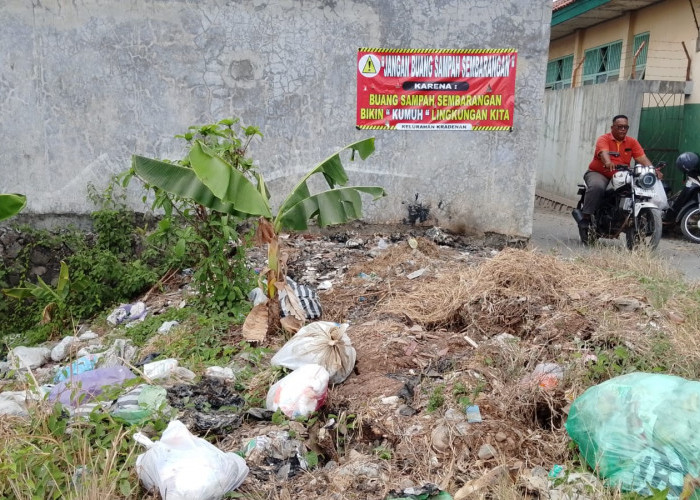 Tiga Banner dan CCTV Tak Efektif, Sampah Liar Masih Menumpuk di Underpass Kradenan Sumpiuh Banyumas