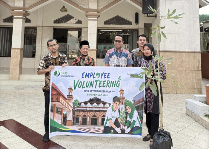 Peringati Hari Lingkungan Hidup 2026, BPJS Ketenagakerjaan Purbalingga Tanam Pohon di Masjid Soleman