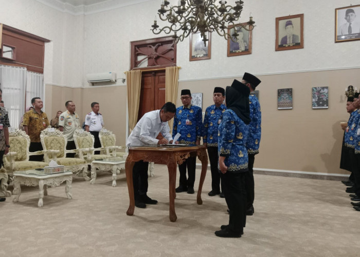 14 PNS di Pemkab Cilacap Dilantik Sebagai Administrator, Pengawas, dan Fungsional