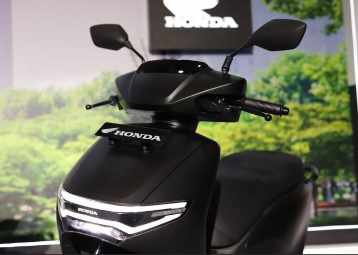 Spesifikasi Motor Honda CUV e: Skuter Super Gesit Bodi Futuristik