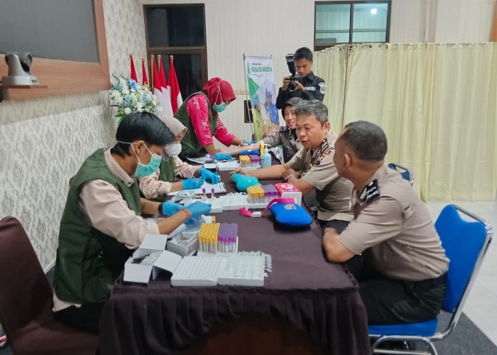 Ratusan Personel Polres Kebumen Jalani Pemeriksaan Kesehatan Berkala