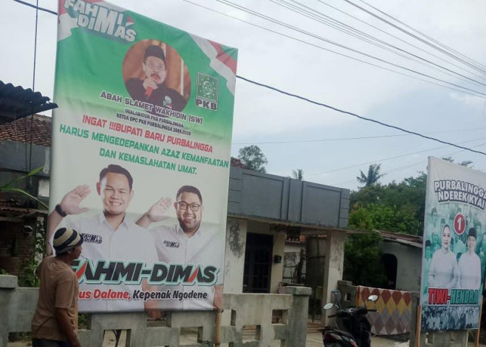 Tindak Lanjut Penggunaan Logo PKB, Baliho Mulai Diturunkan oleh Satpol PP