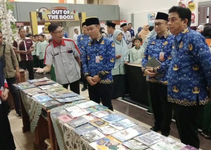 Budaya Baca Mulai Luntur, Bupati Cilacap Ingatkan Pentingnya Literasi Teks