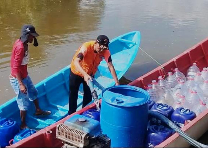 Musim Kemarau, Warga Kampunglaut Cilacap Mulai Kesulitan Air Bersih