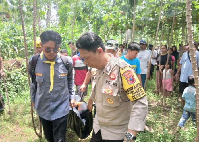 Mayat Pria Ditemukan Mengapung di Sungai Kacangan Kecamatan Kejobong