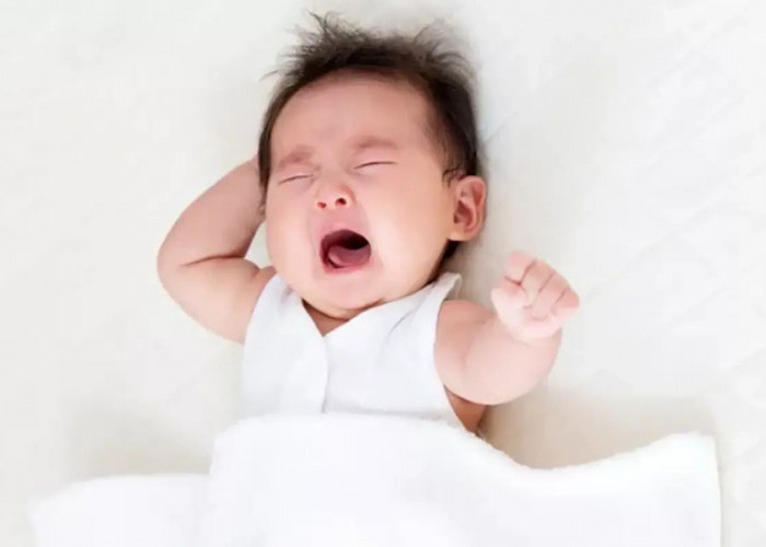 5 Tips Mengatasi Bayi yang Menangis Saat Tengah Malam Untuk Orang Tua Baru 