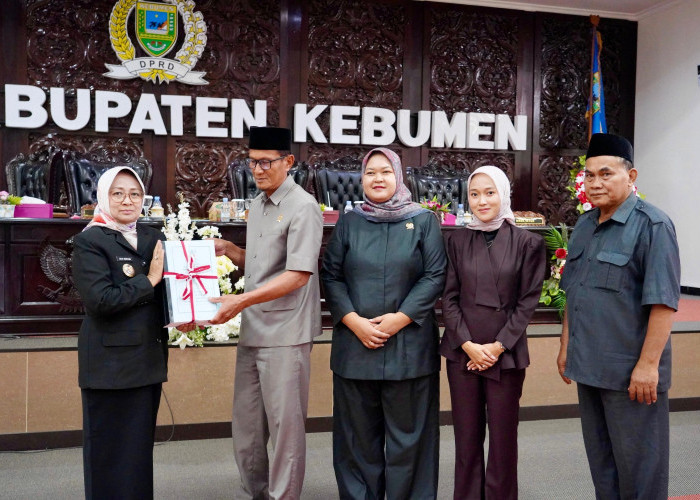 Paripurna DPRD Fokus Penguatan Ekonomi Kreatif