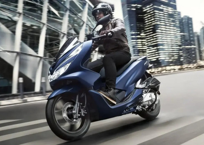 Honda PCX 160 2025: Motor Matic Premium yang Tetap Ramah di Kantong Anak Kuliah