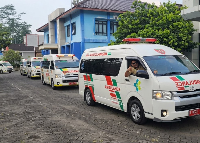 17 Ambulans Disiagakan Kawal Keberangkatan Empat Kloter Jemaah Haji Banjarnegara