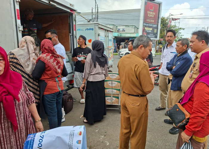 4.500 Liter Minyakita Didistribusikan ke Pasar Sidodadi, Pembelian Maksimal 12 Liter Per Orang Per Hari