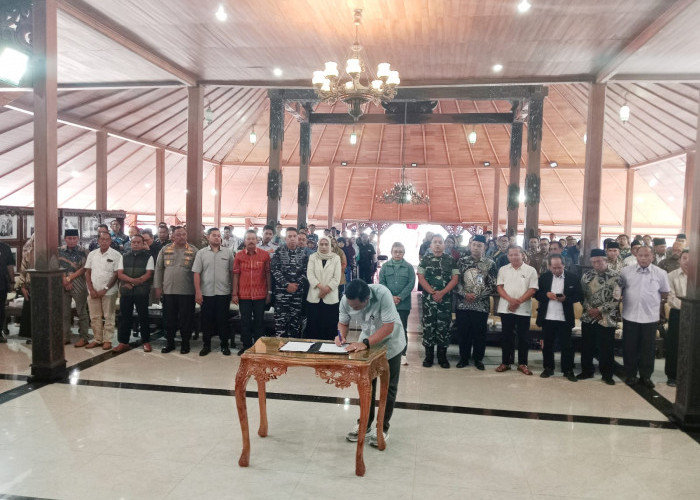 Bupati Cilacap Ajak Pendidik Edukasi Pelajar agar Tidak Mudah Terprovokasi