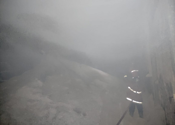 Pabrik Kayu di Desa Lesmana Ajibarang Kembali Terbakar, Baru Padam Setelah 4 Jam Penanganan 