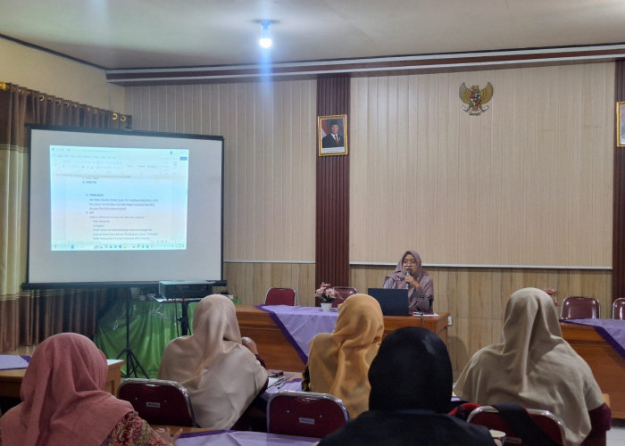 Komda Majenang Dorong Literasi Digital di Dunia Pendidikan