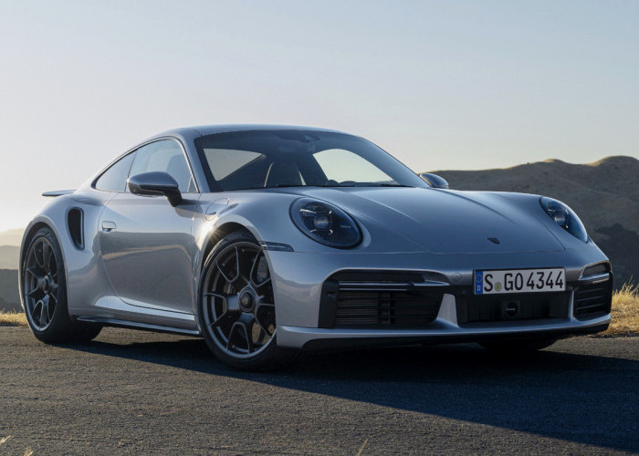 Spesifikasi dan Harga Mobil Porsche 911,Mobil Sport Premium dengan Performa Tinggi!