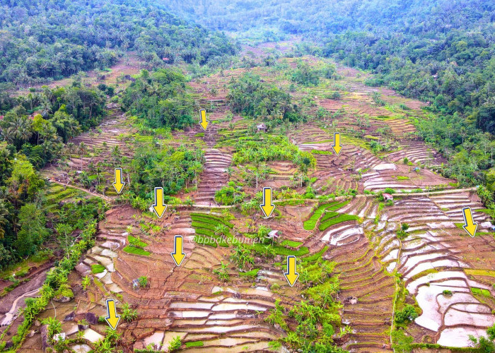 Tanah Bergerak Sempor Meluas, Satu Warga Kehilangan Rumah
