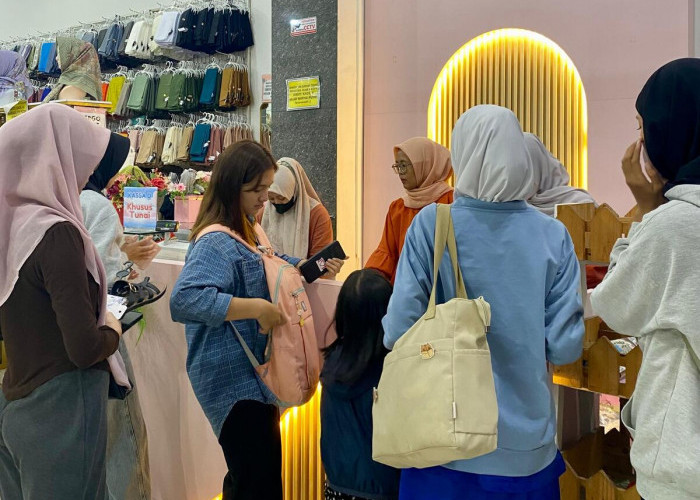 Promo Gila-gilaan di Mizmor Purwokerto, Fashion Wanita Diskon Sampai 50 Persen